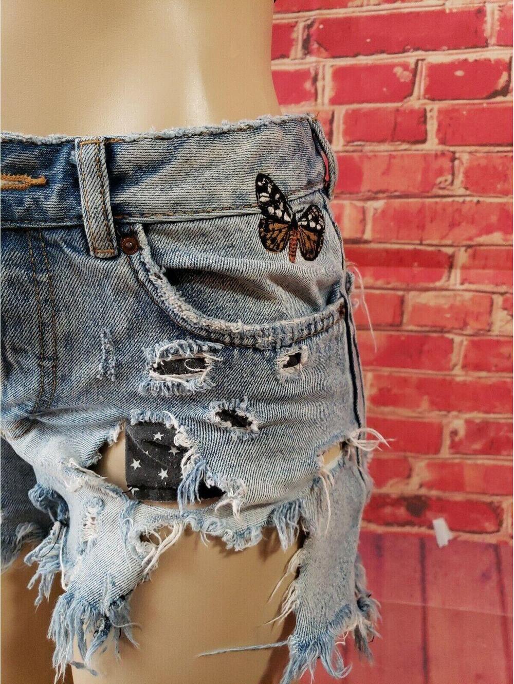 Zara Trafaluc Cutoff Modern Denim Destroyed  Butterfly Patch Women's Shorts Sz 4